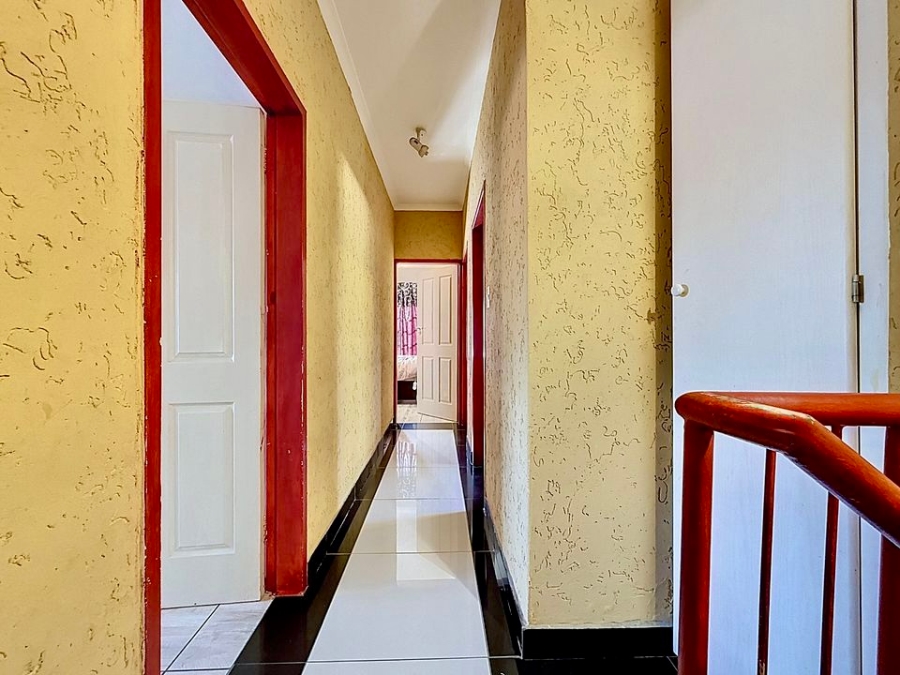3 Bedroom Property for Sale in Equestria Gauteng