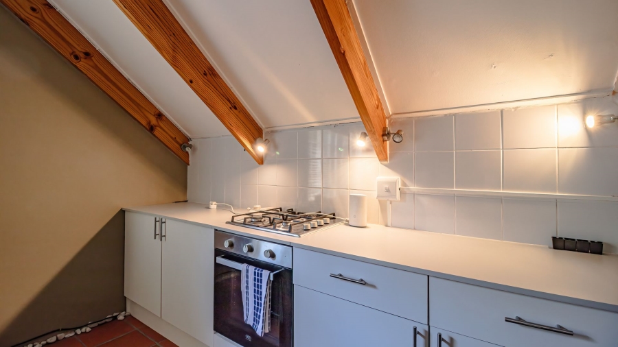 4 Bedroom Property for Sale in Hurlingham Manor Gauteng