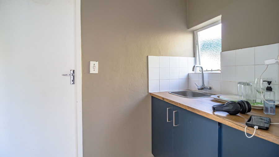 4 Bedroom Property for Sale in Hurlingham Manor Gauteng