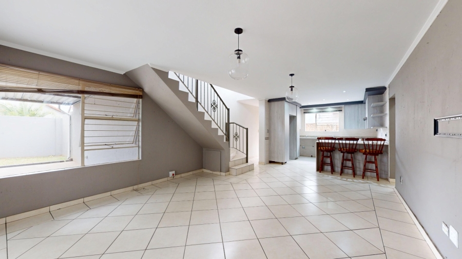 To Let 3 Bedroom Property for Rent in Ravenswood Gauteng