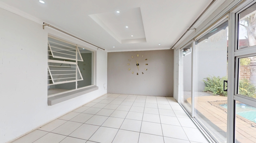 To Let 3 Bedroom Property for Rent in Ravenswood Gauteng