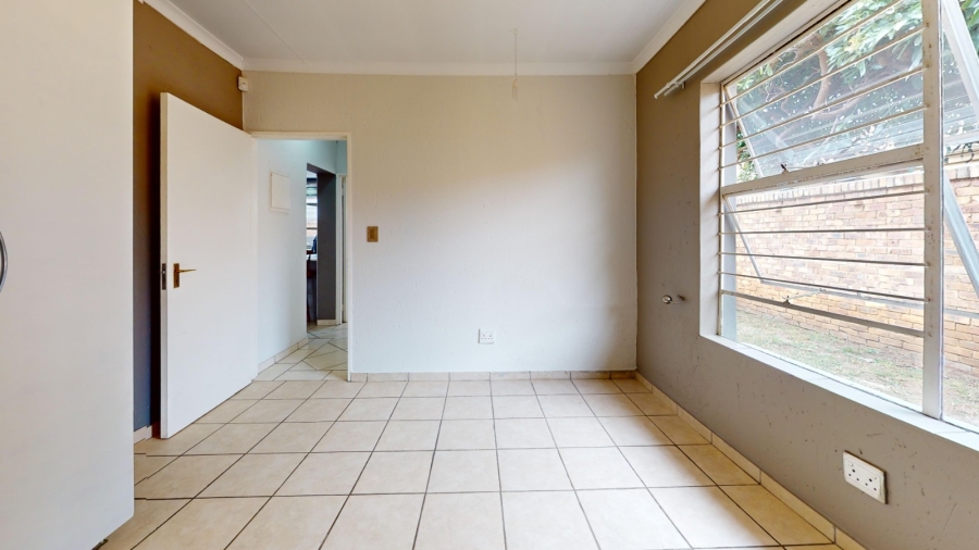 To Let 3 Bedroom Property for Rent in Ravenswood Gauteng