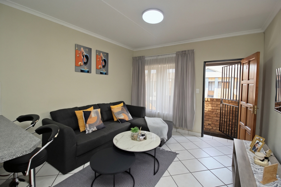 2 Bedroom Property for Sale in Elspark Gauteng