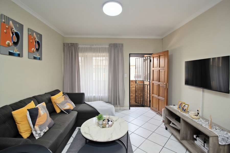 2 Bedroom Property for Sale in Elspark Gauteng