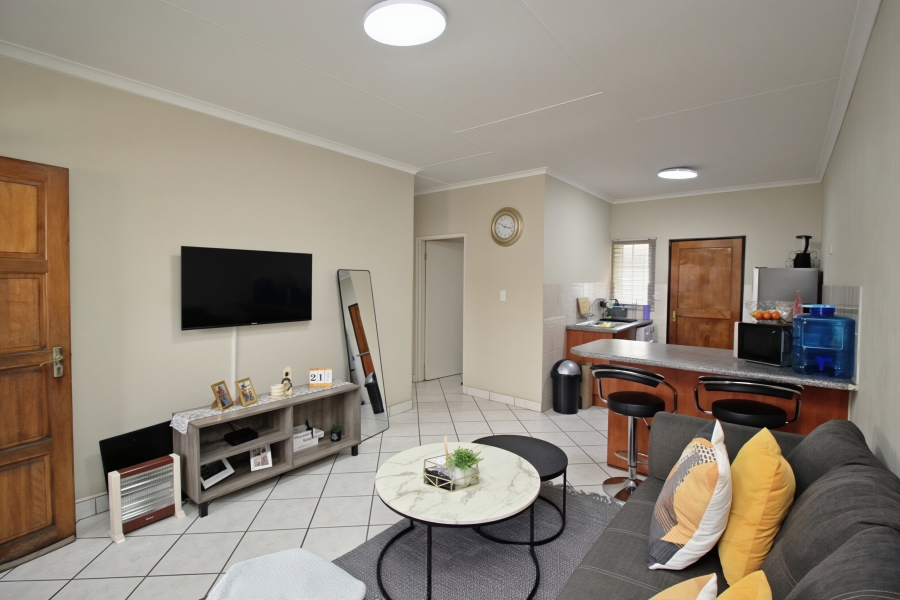 2 Bedroom Property for Sale in Elspark Gauteng