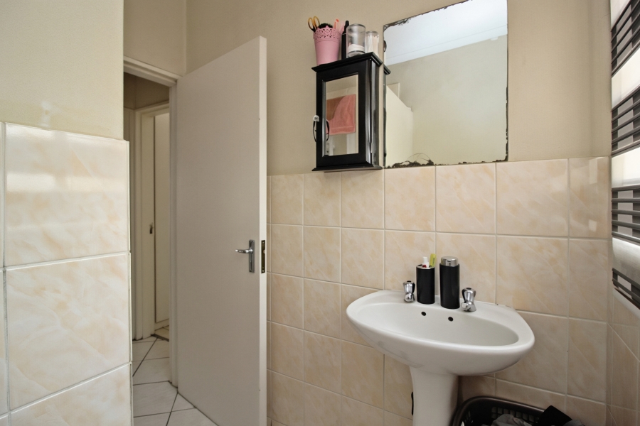 2 Bedroom Property for Sale in Elspark Gauteng