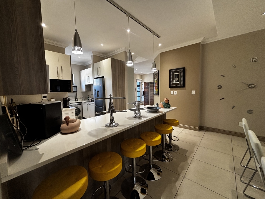 To Let 3 Bedroom Property for Rent in Morningside Gauteng