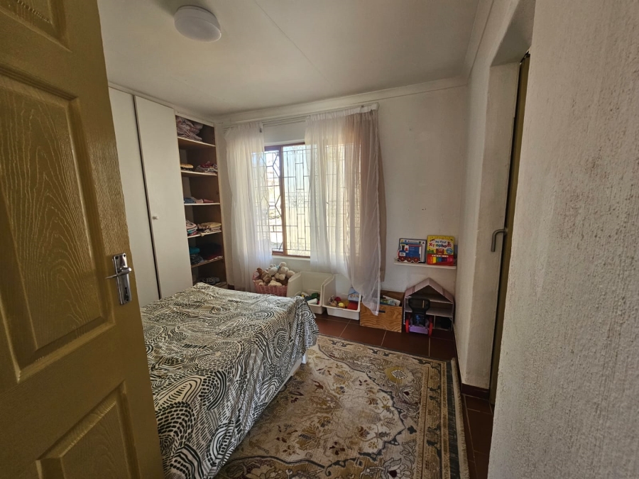To Let 3 Bedroom Property for Rent in Austinview Gauteng