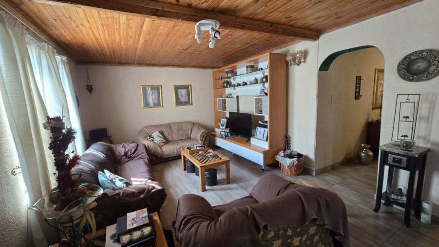 4 Bedroom Property for Sale in Elandspark Gauteng