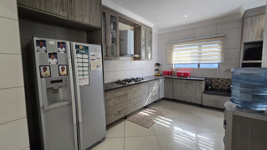 4 Bedroom Property for Sale in South Crest Gauteng