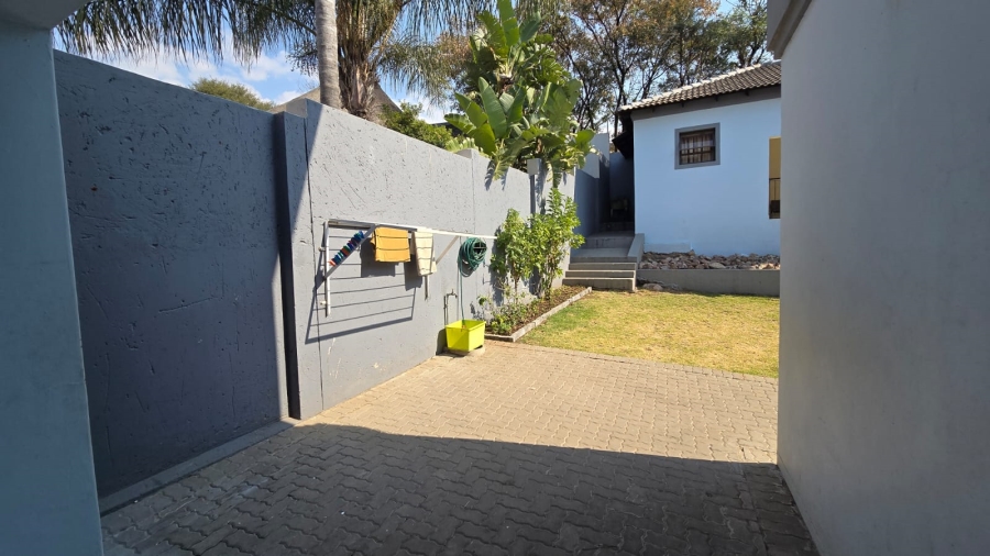 4 Bedroom Property for Sale in South Crest Gauteng