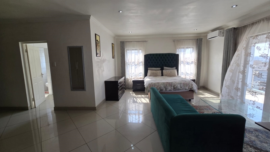 4 Bedroom Property for Sale in South Crest Gauteng