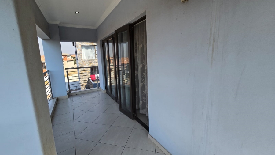 4 Bedroom Property for Sale in South Crest Gauteng