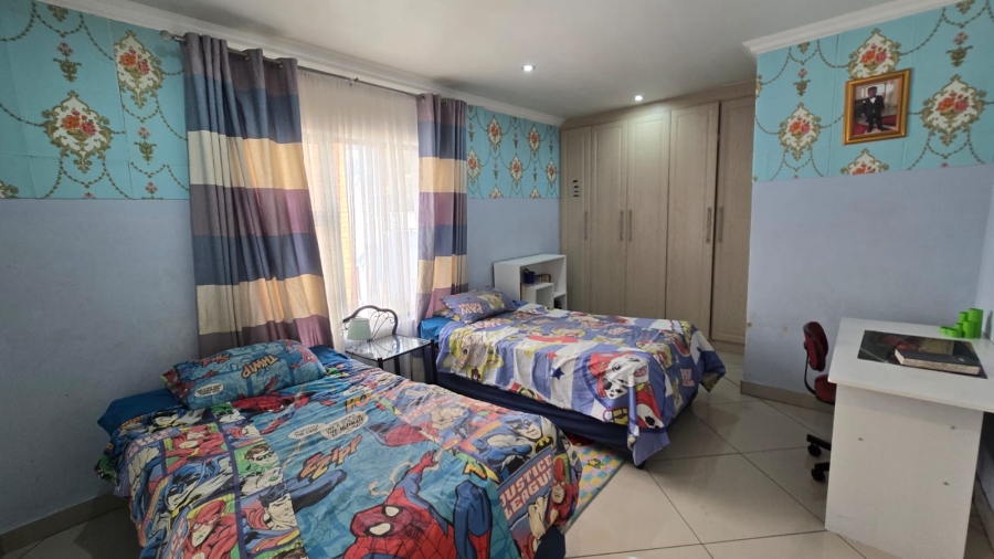 4 Bedroom Property for Sale in South Crest Gauteng