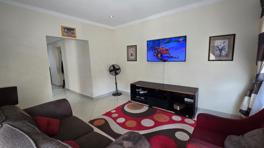 4 Bedroom Property for Sale in South Crest Gauteng