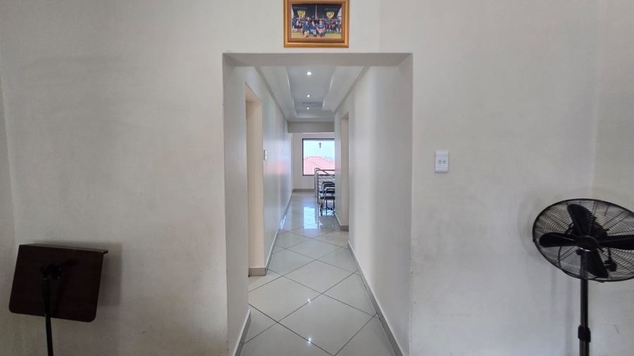 4 Bedroom Property for Sale in South Crest Gauteng