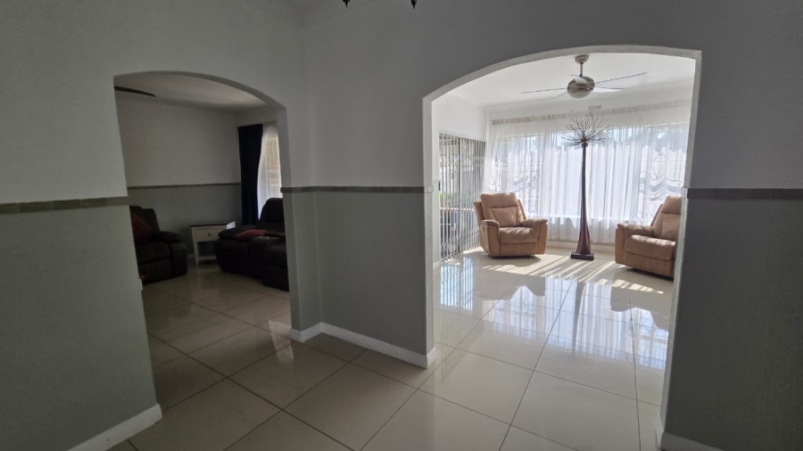4 Bedroom Property for Sale in Verwoerdpark Gauteng