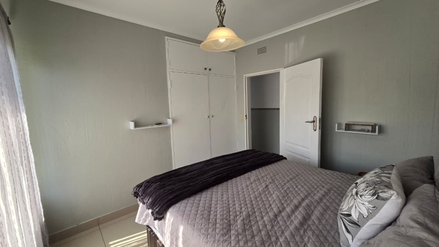 4 Bedroom Property for Sale in Verwoerdpark Gauteng