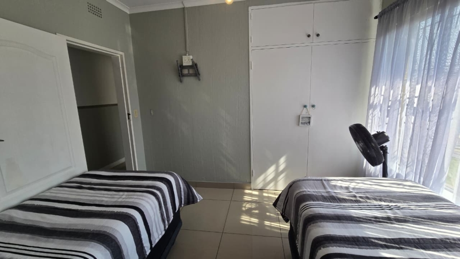 4 Bedroom Property for Sale in Verwoerdpark Gauteng