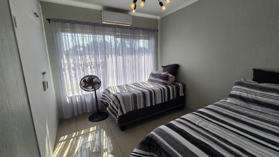 4 Bedroom Property for Sale in Verwoerdpark Gauteng