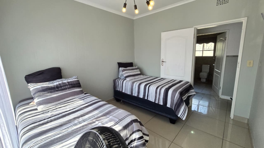 4 Bedroom Property for Sale in Verwoerdpark Gauteng
