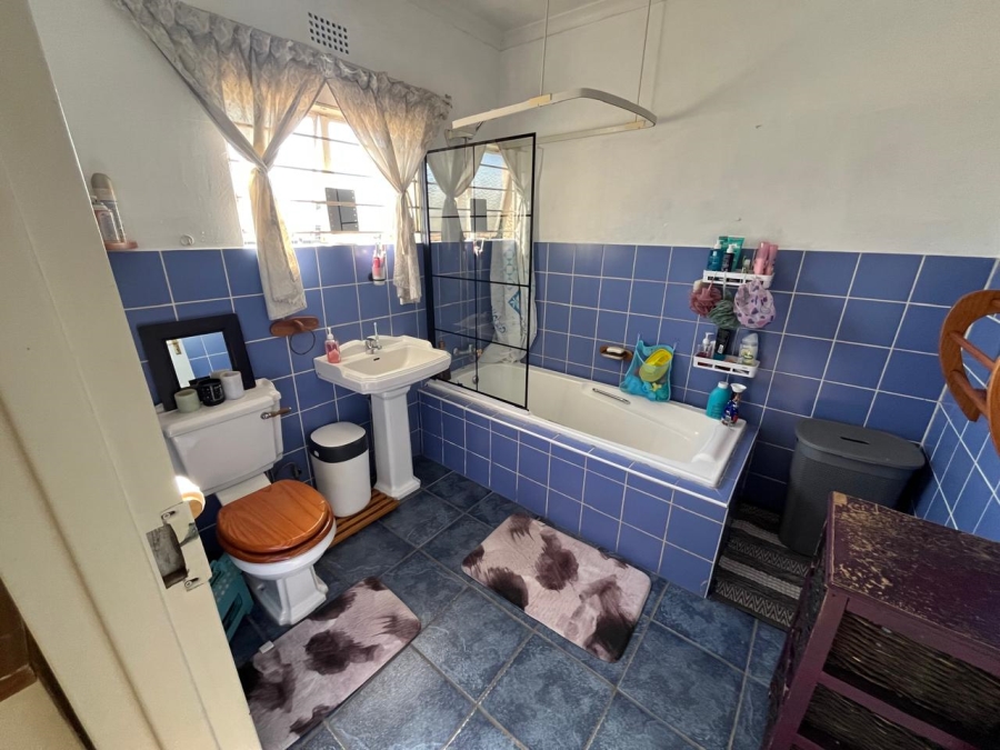 3 Bedroom Property for Sale in Brackendowns Gauteng