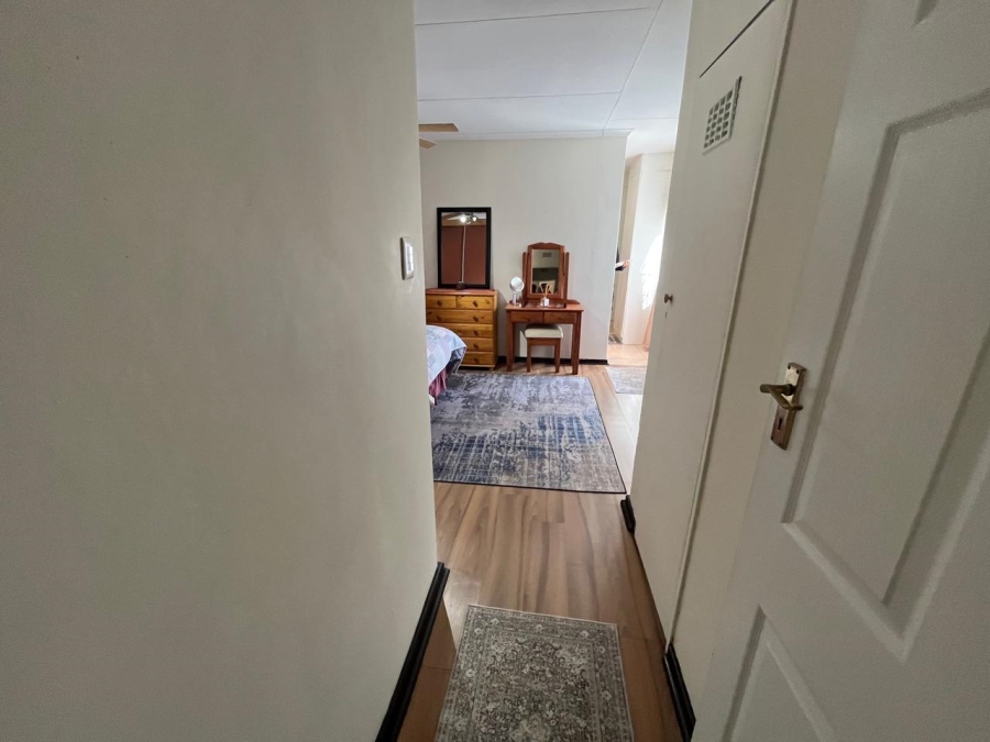 3 Bedroom Property for Sale in Brackendowns Gauteng
