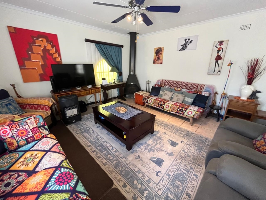 3 Bedroom Property for Sale in Brackendowns Gauteng
