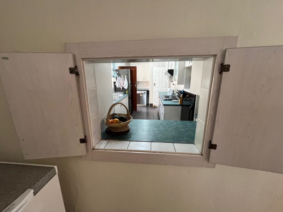 3 Bedroom Property for Sale in Brackendowns Gauteng