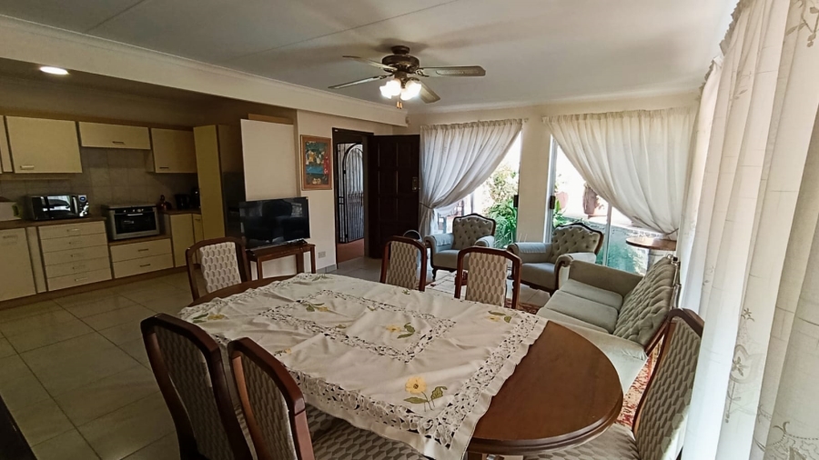 To Let 1 Bedroom Property for Rent in Erasmusrand Gauteng