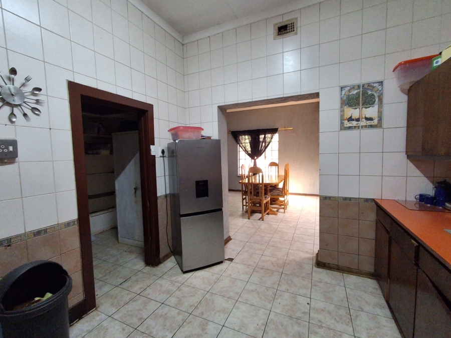 5 Bedroom Property for Sale in Brakpan Central Gauteng