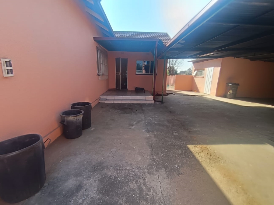 To Let 3 Bedroom Property for Rent in Brakpan Central Gauteng