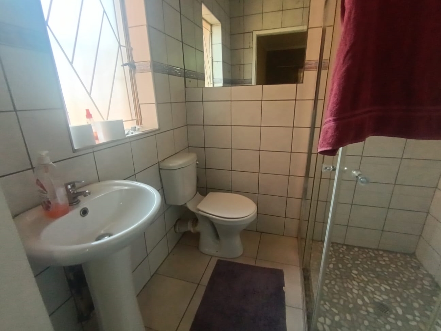 To Let 3 Bedroom Property for Rent in Brakpan Central Gauteng