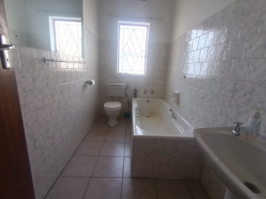 To Let 3 Bedroom Property for Rent in Brakpan Central Gauteng