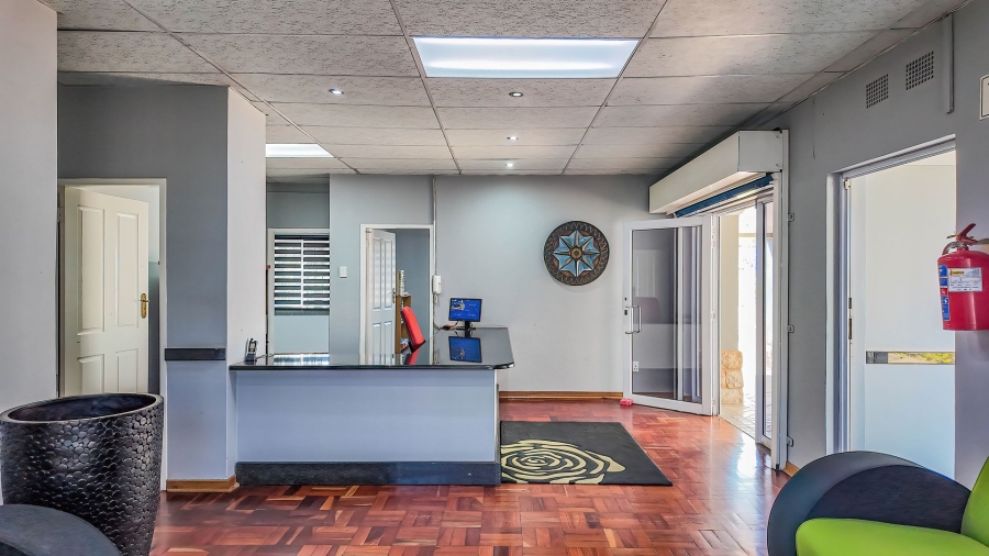 Commercial Property for Sale in Nieuw Muckleneuk Gauteng