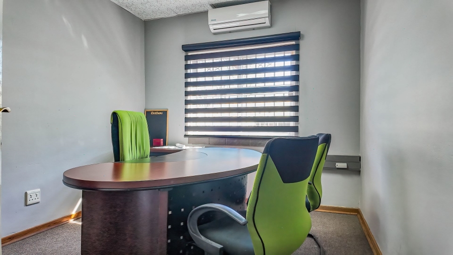 Commercial Property for Sale in Nieuw Muckleneuk Gauteng