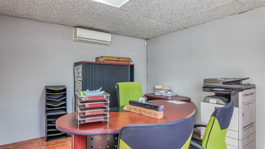 Commercial Property for Sale in Nieuw Muckleneuk Gauteng