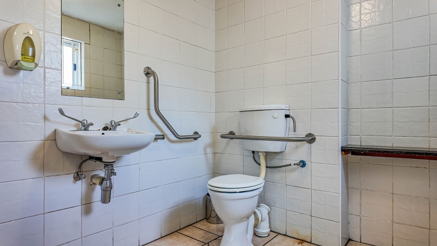 Commercial Property for Sale in Nieuw Muckleneuk Gauteng
