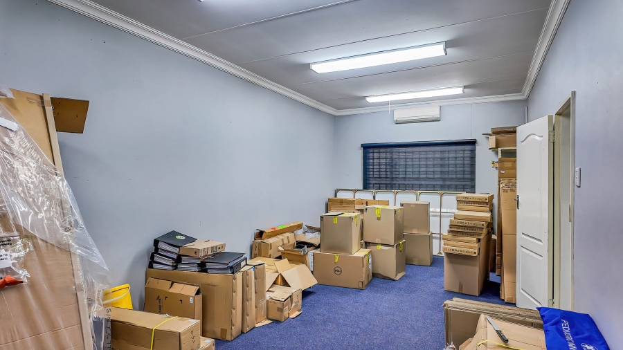 Commercial Property for Sale in Nieuw Muckleneuk Gauteng
