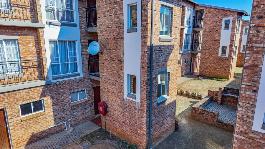 To Let 1 Bedroom Property for Rent in Hazeldean Gauteng