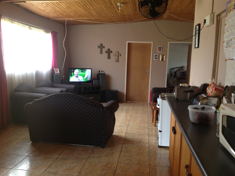 4 Bedroom Property for Sale in Hillside Gauteng