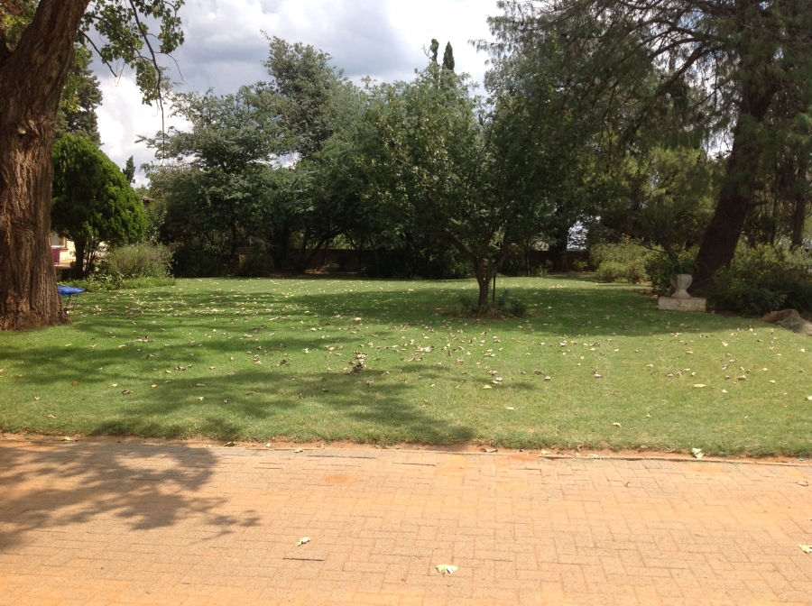 4 Bedroom Property for Sale in Hillside Gauteng
