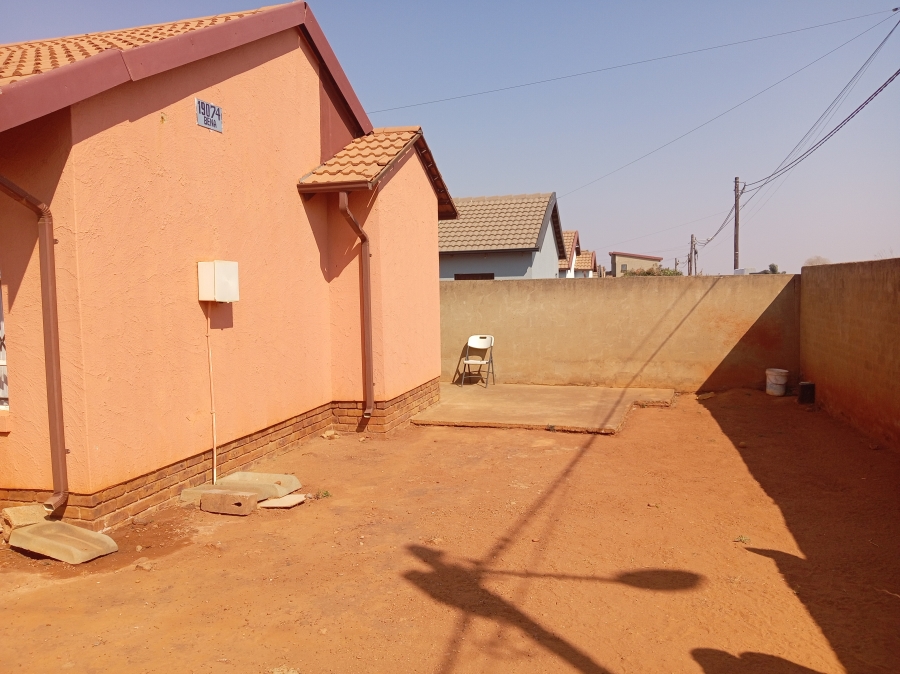 2 Bedroom Property for Sale in Bram Fischerville Gauteng