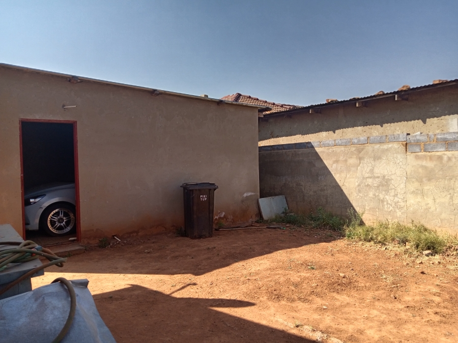 2 Bedroom Property for Sale in Bram Fischerville Gauteng