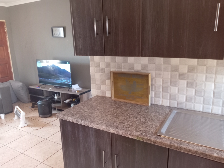 2 Bedroom Property for Sale in Bram Fischerville Gauteng