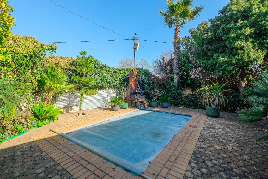 4 Bedroom Property for Sale in Roodepoort West Gauteng