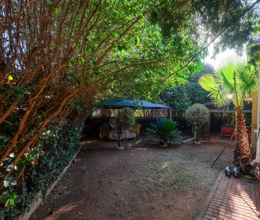 4 Bedroom Property for Sale in Roodepoort West Gauteng