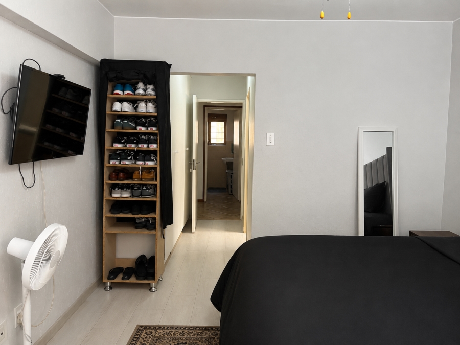 2 Bedroom Property for Sale in Sunninghill Gauteng