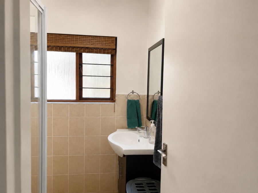 2 Bedroom Property for Sale in Sunninghill Gauteng