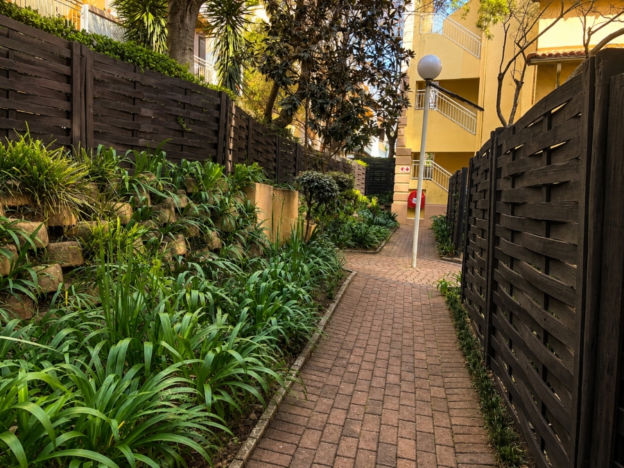 2 Bedroom Property for Sale in Sunninghill Gauteng